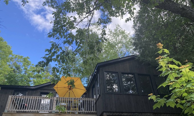Amherst Cottage | My Chic Cabane Near Mont-Tremblant