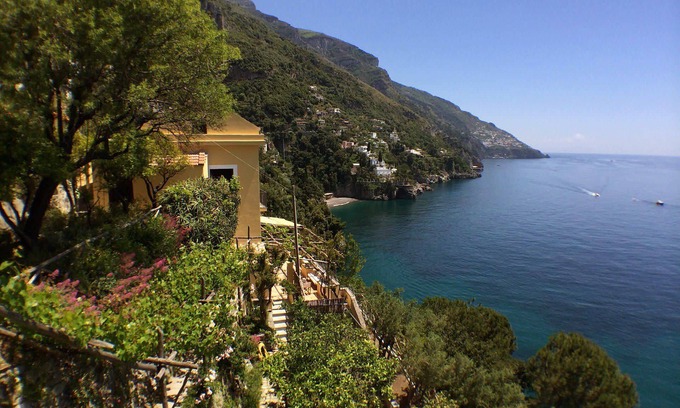 Positano City Centre House | My Rental Homes - Casa La Riva with shared pool, semi private beach and garden