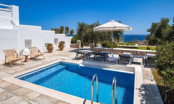 Kamari Villa | My Rental Homes - Guest House Levantes with pool and large outdoor spaces with BBQ
