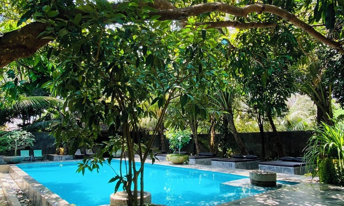 Mahasenpura Bed & Breakfast | My Village