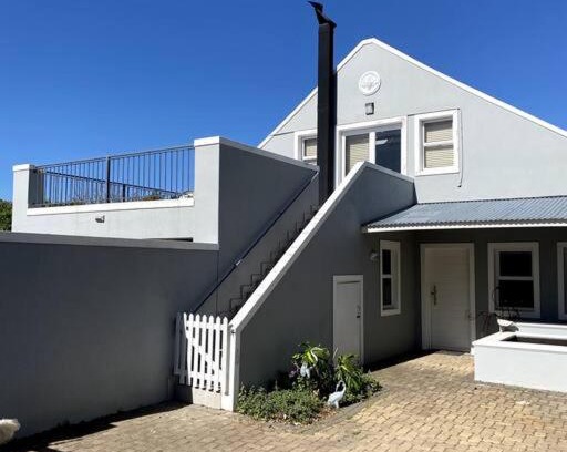 Tokai Apartment | Myrtle Loft