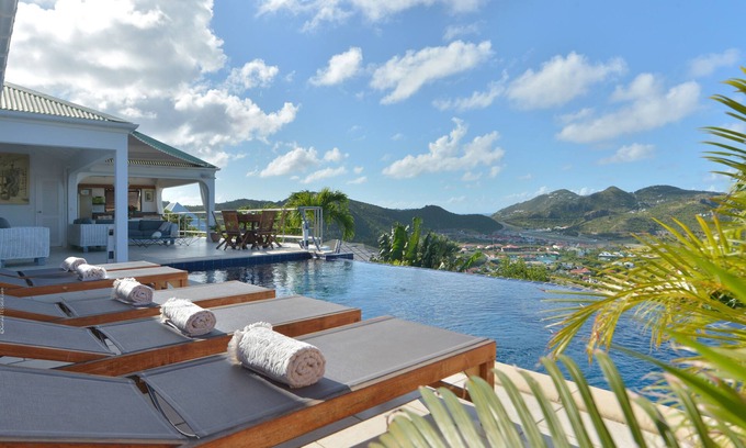Morne de Depoudre Villa | MYSTIQUE - LUXURY VILLA AT THE HEART OF THE ISLAND