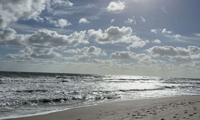 Fort Pierce Shores Condo | N Hutchinson Island 2BR Private Beach Apt- Nicely Decorated, Lots of Amenities!