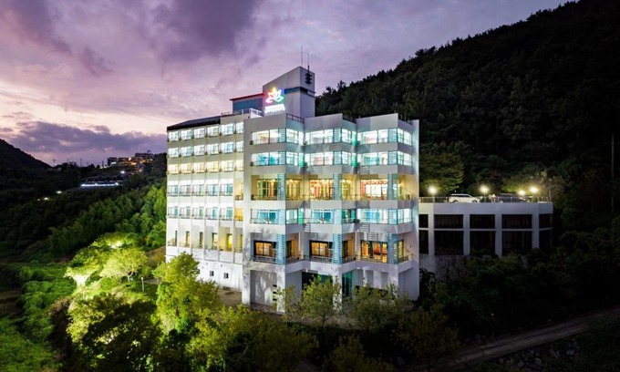 Namhae Hotel | Namhae Season Hotel
