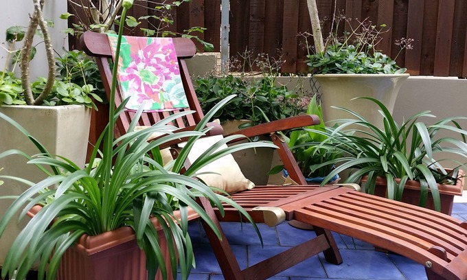 Narrabeen House | Narrabeen T/H, Master B/R, 2nd B/R x 1 Bed/Office Space, Shop, Bus, Surf 100m