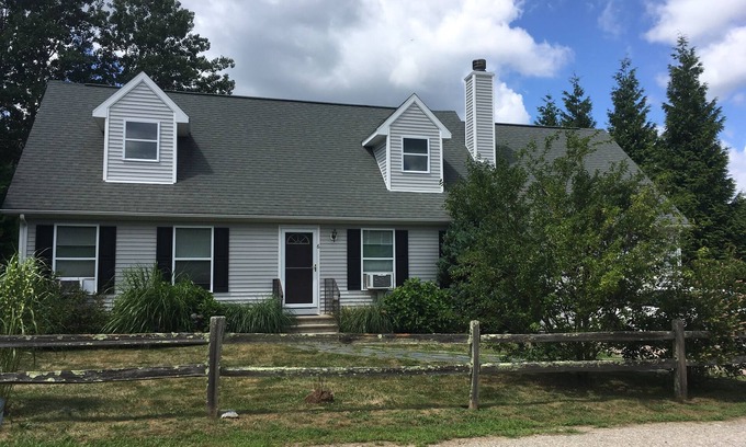 Narragansett Pier House | Narraganett 4BR, Pier Neighborhood, Walk 2 Amenities, Dog-friendly, dead-end st.
