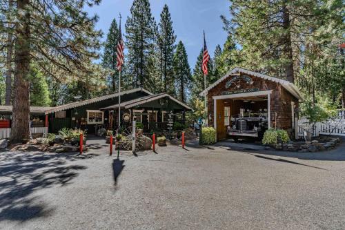 Fish Camp Hotel | Narrow Gauge Inn