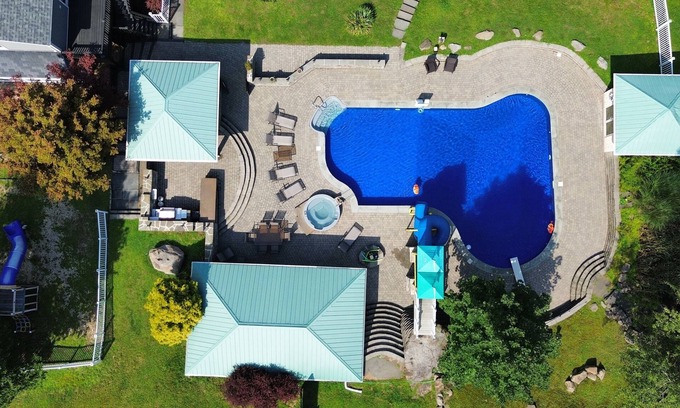 Narrowsburg House | Narrowsburg Lake House Estate