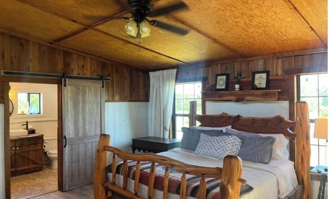 Kingsbury House | Nash Creek Retreat