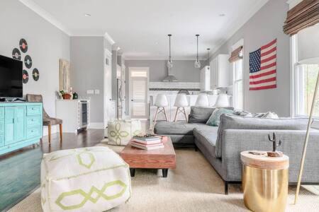 Eastwood House | Nashville Luxury Retreat for 10, Dogs Welcome