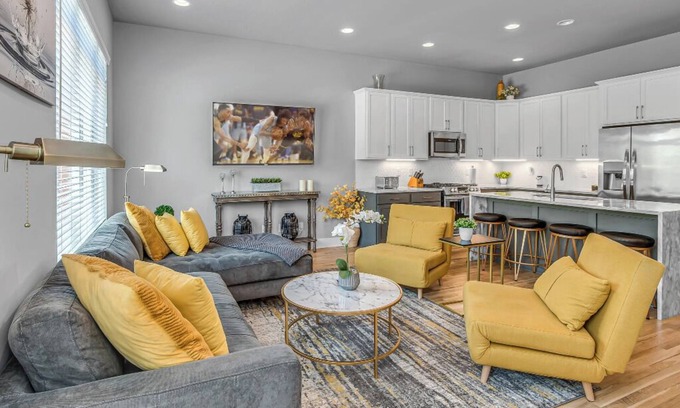 Haynes Area House | Nashville Nest - RoofTop Patio - Mins To Broadway