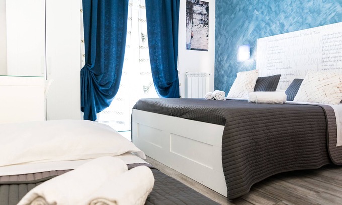 San Giovanni Apartment | NASONI DI ROMA COLOSSEUM APPARTAMENT (until 33 people)