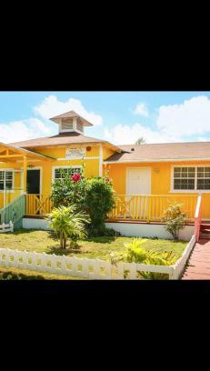 Kemps Bay Resort | Nathan's Lodge