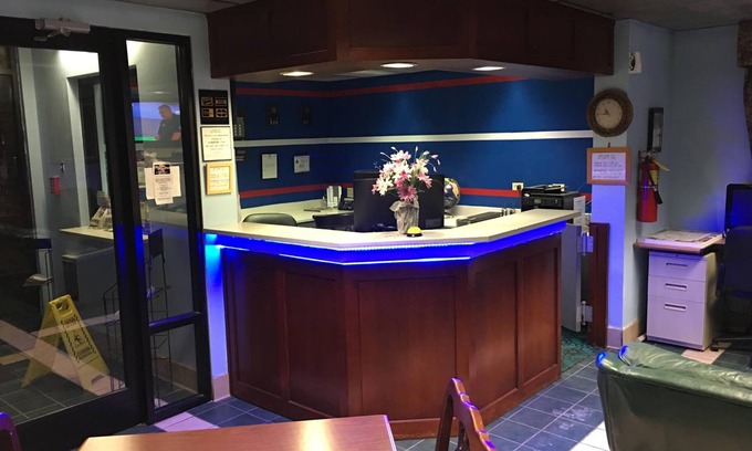 West Jefferson Hotel | Nation's Inn
