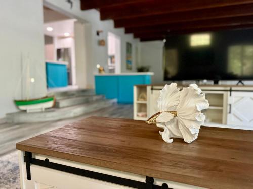 Great Exuma House | Natural Mystic Exuma