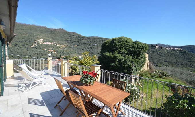 Costiolo House | Natural stone house in panoramic position with sunny terrace and garden