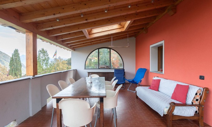 Occagno Villa | Nature, Tranquillity and Well-being