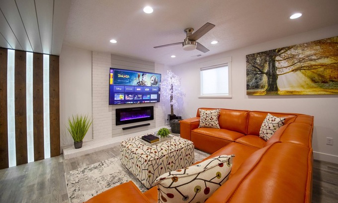 Orem Apartment | Natures Best Modern - Amazing GETAWAY, 2- Person LED Shower, 75" TV, King Bed