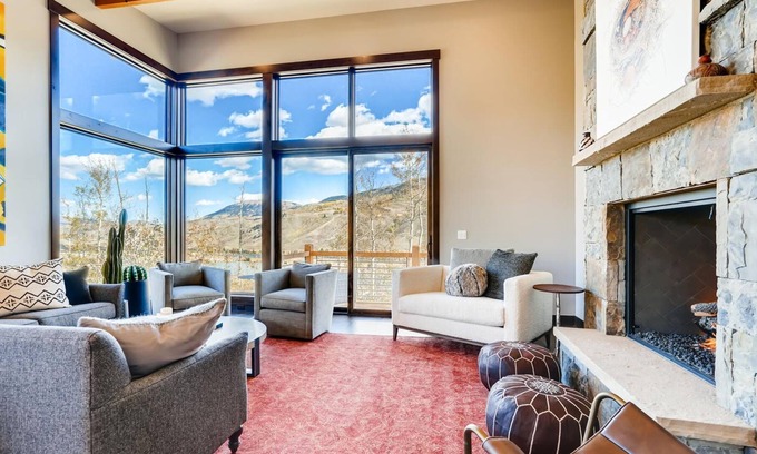Silverthorne House | Natures Nest- Luxury Mountain Home