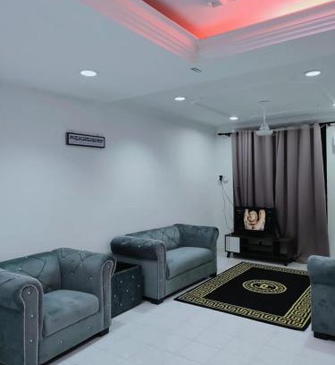 Kampung Sungai Layar House | NAURAH HOMESTAY