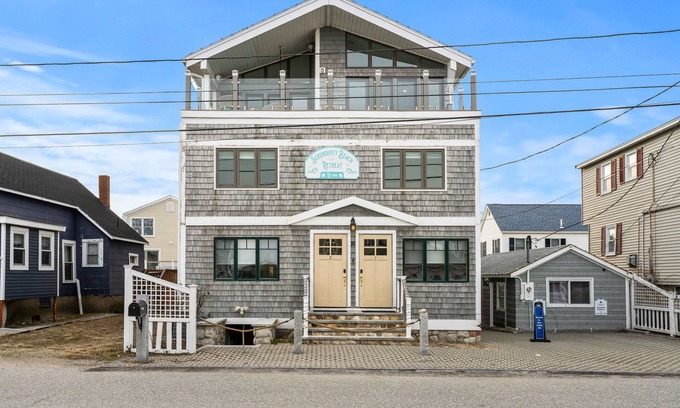 Salisbury Condo | Nautical Retreat Summ