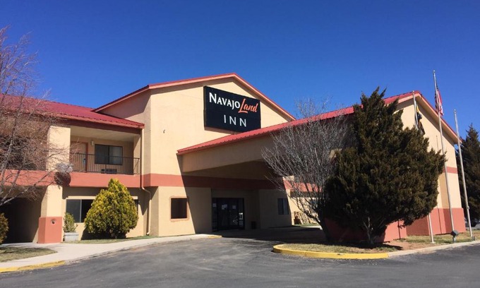 St. Michaels Hotel | NavajoLand Inn