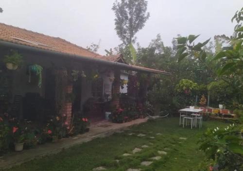 Alur House | Navilu Kallu Homestay by StayApart