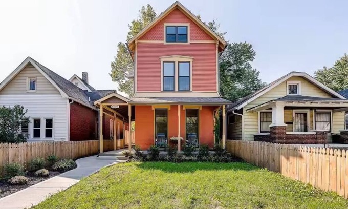 Indianapolis House | Near Downtown Indy & Attractions - Sleeps 10