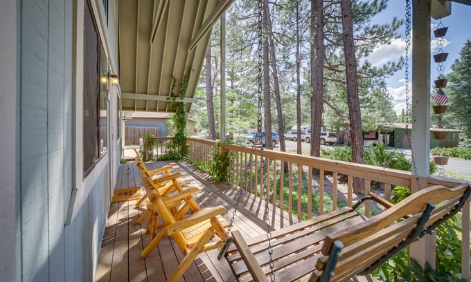 Munds Park Cabin | Near Hiking & Fishing: Munds Park Cabin w/Deck