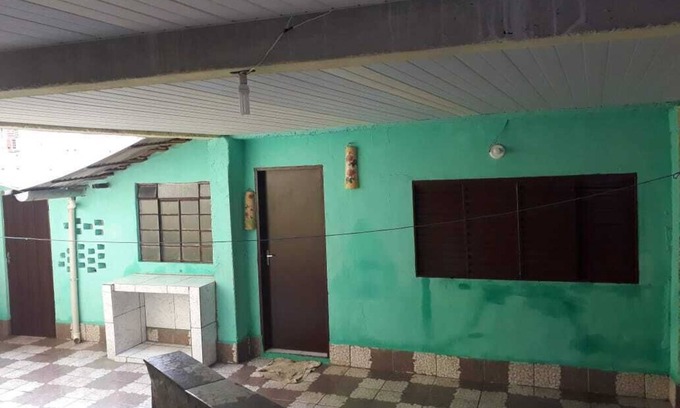 Guaratingueta House | Near market and bakery.
