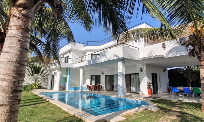 Saly Villa | Near Saly, ideal family or group villa: a relaxed and dynamic stay