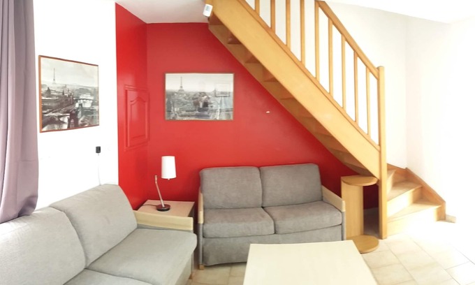 Baron House | Near Senlis, whole house with 2 bedrooms, between Asterix and Disneyland, 4p.