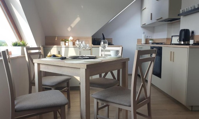 Zwierzyniec Apartment | Near the airport- Apartments