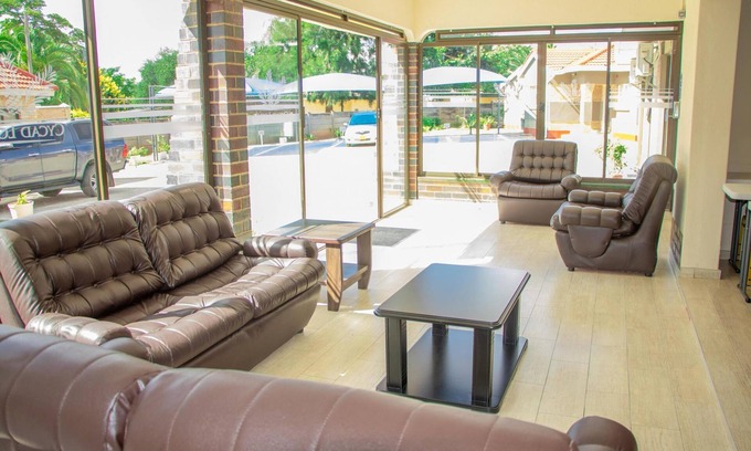 Bulawayo Apartment | Neat one Bedroom in Morningside Guesthouse - 2091