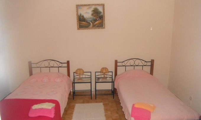 Murca Hotel | Nefama Pensao - Room IV