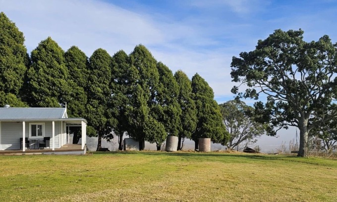 Buckajo Cottage | Nelba Cottage Buckajo ~ spectacular rural views near Bega!