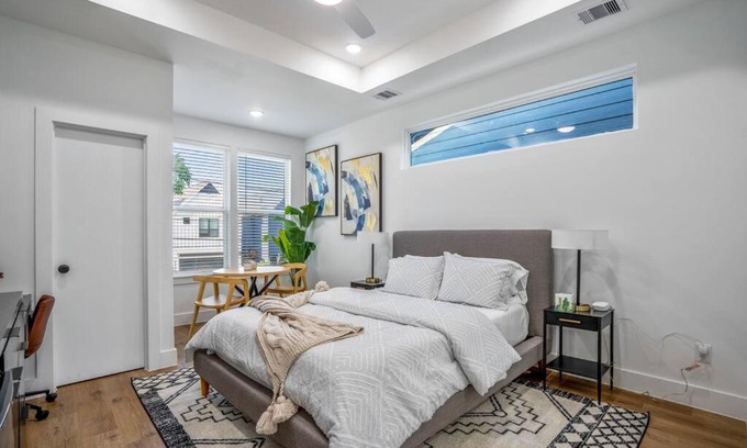 Greater East End Apartment | Nestled Nook Studio #3 @ East End Revitalized
