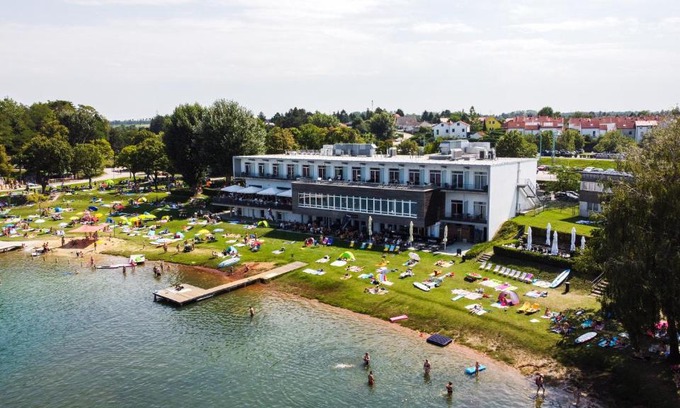 Neufeld an der Leitha Hotel | Neufeldersee Hotel & Restaurant