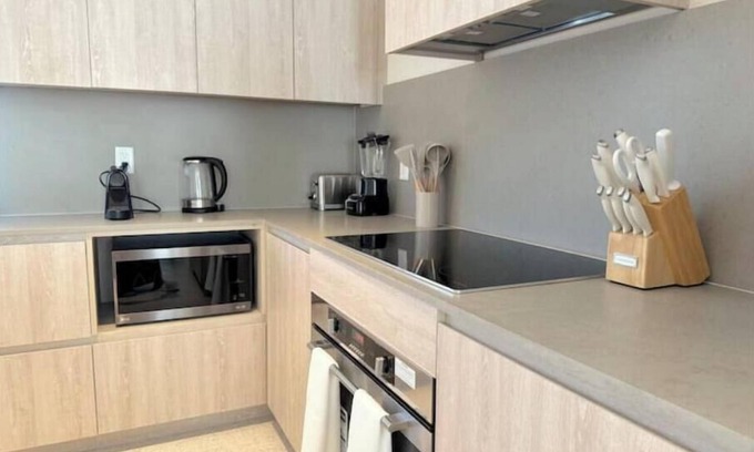 Westwind Apartment | New 1bd - Gated - Pool Beach and Gym access - High speed internet