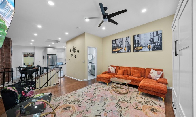 Hoboken Apartment | NEW 2BR/2Bath, 4Beds, 10 Min to NYC, Sleeps 6