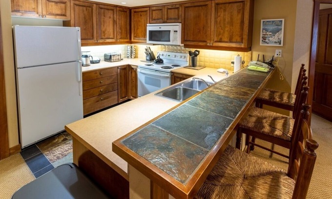 Snowbird Condo | NEW! 3323 - Two Bedroom Standard Powderhorn Lodge