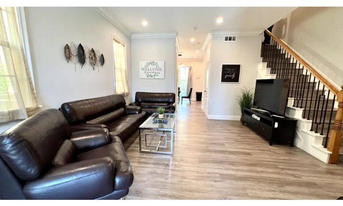 Arcadia House | NEW 3BR 2.5BATHS upscale, attached garage, close to DTLA and Universal Studio