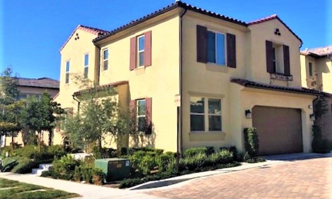 Lake Forest House | New 4 Bedroom House Close to Irvine Spectrum! Resort Style Living!