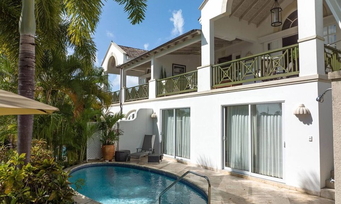 Merlin Bay House | New and Modern Villa with Private Poool - Sugar Cane Ridge 3