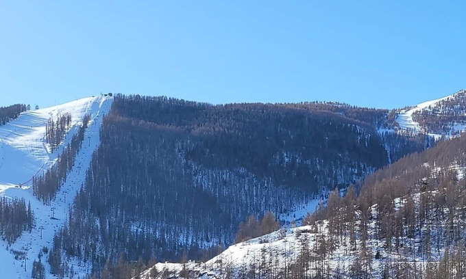 Saint-Etienne-de-Tinee Apartment | New apartment at the foot of the Riou slopes in AURON