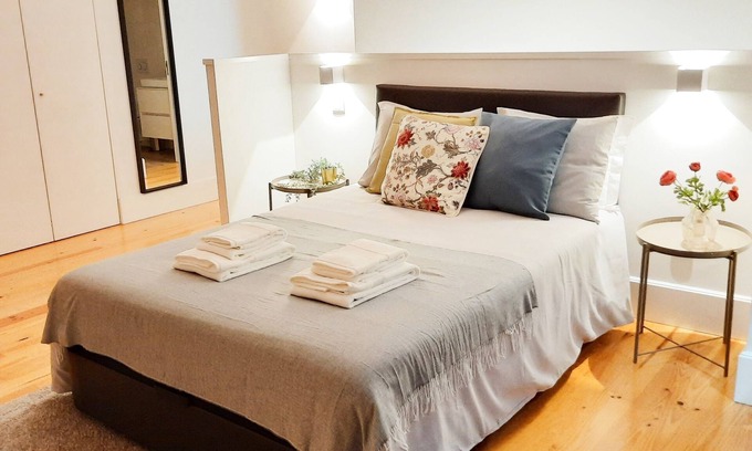 Centro / Baixa Apartment | New apartment, in Porto city center, with balcony, air conditioning