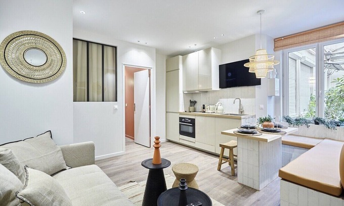 Quartier Sainte-Avoye Apartment | New apartment Le Marais/Beaubourg