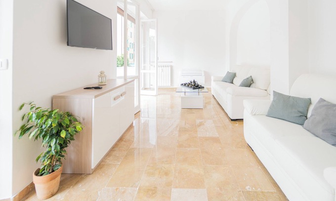 Chiavari Apartment | New apartment, within walking distance of the historic center.
