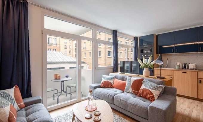Necker Apartment | NEW - Appt Style le Corbusier avec Balcon - 8 pers