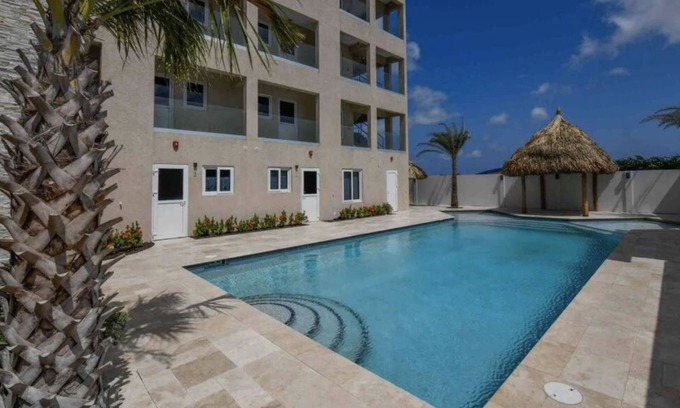 Ponton Condo | New Aruba Condo with Huge Pool